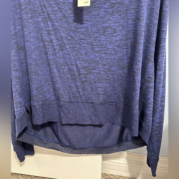 Navy Blue long Sleeve Top - Picture 3 of 3